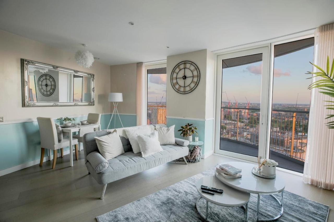 Amazing London City Skyline View & Transport Links Barking  Eksteriør bilde